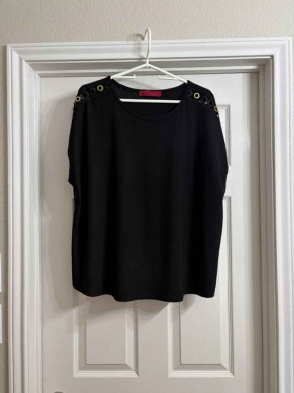 Love Scarlett Brand Women's Black Sleeveless Blouse, Size 2X